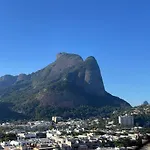 Praia Do Pepe - Barra Da Tijuca - Olegario Maciel